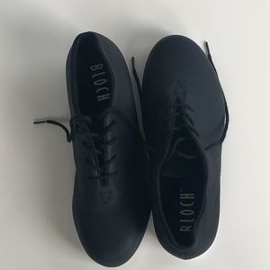 Black Jazz Tap Shoes.
